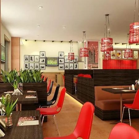 Red Fox By Lemon Tree Hotels, Delhi Airport 