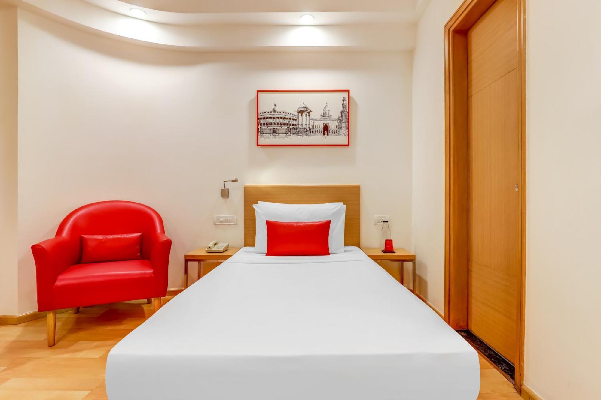 Red Fox By Lemon Tree Hotels, Delhi Airport New Delhi