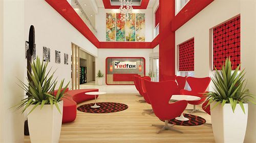 Red Fox By Lemon Tree Hotels, Delhi Airport 4*