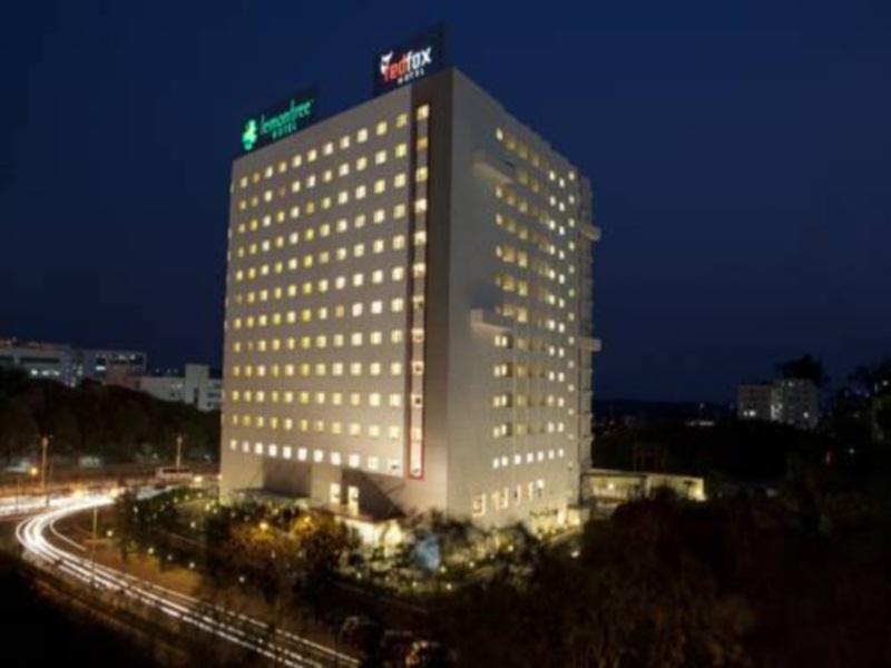 Hotel Red Fox By Lemon Tree Hotels, Delhi Airport 4*